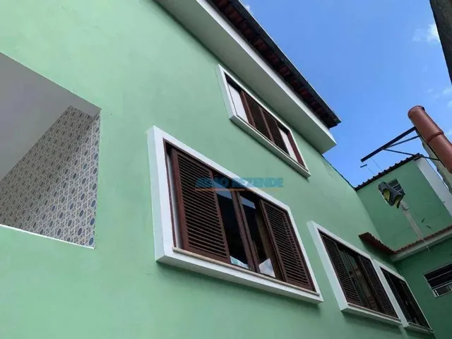 Imagem 2: Casa com 6 Dormitórios À Venda, 164 M² por R$ 750.000,00 - Barra do Imbuí