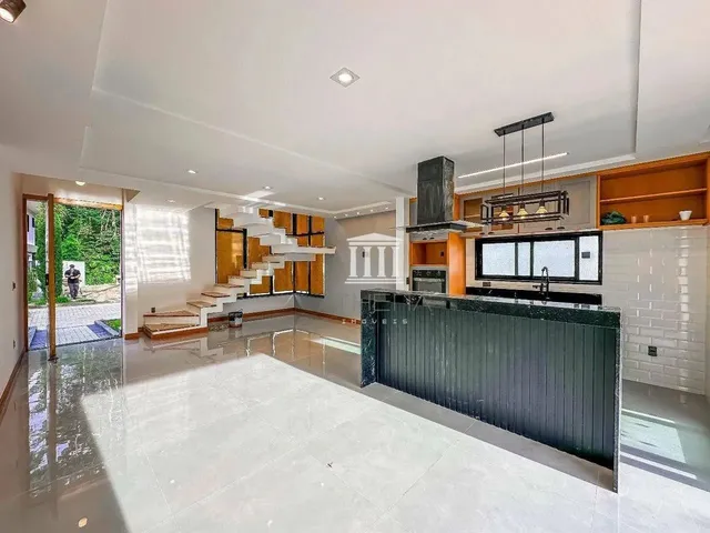 Imagem 6: Casa com 4 Dormitórios À Venda, 185 M² por R$ 1.390.000,00 - Posse - Teresópolis/Rj
