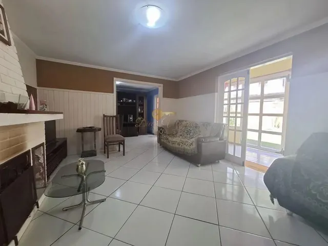 Imagem 5: Casa para Venda em Teresópolis, Três Córregos, 4 Dormitórios, 1 Suíte, 4 Banheiros