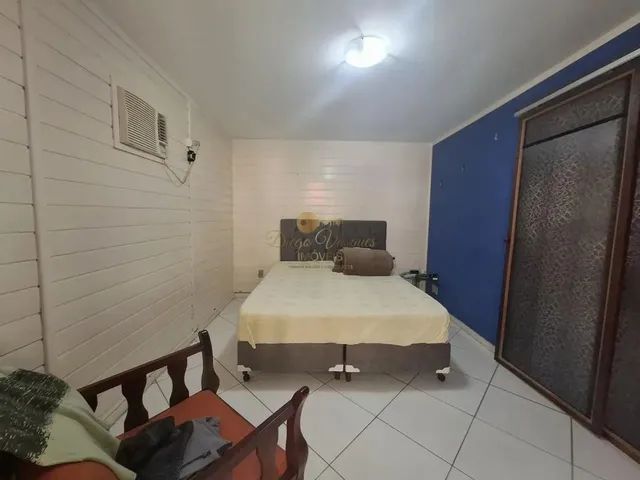 Imagem 3: Casa para Venda em Teresópolis, Três Córregos, 4 Dormitórios, 1 Suíte, 4 Banheiros