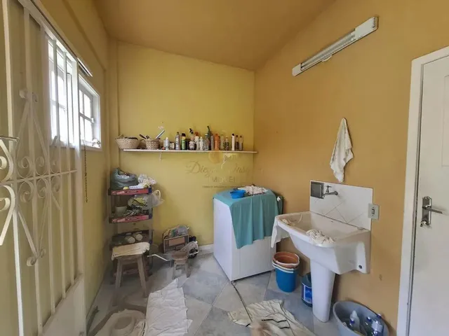 Imagem 4: Casa para Venda em Teresópolis, Três Córregos, 4 Dormitórios, 1 Suíte, 4 Banheiros