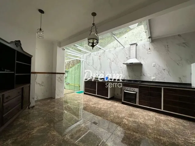 Imagem 5: Casa a Venda 4 Quartos - Quebra Frascos - Teresópolis