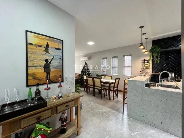 Imagem 15: Casa em Condomínio À Venda, 4 Quartos, 3 Suítes, 2 Vagas, Albuquerque - Teresópolis/Rj
