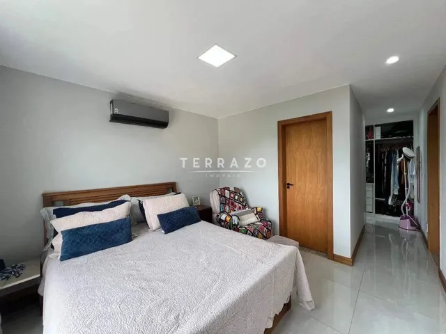 Imagem 14: Casa em Condomínio À Venda, 4 Quartos, 3 Suítes, 2 Vagas, Albuquerque - Teresópolis/Rj