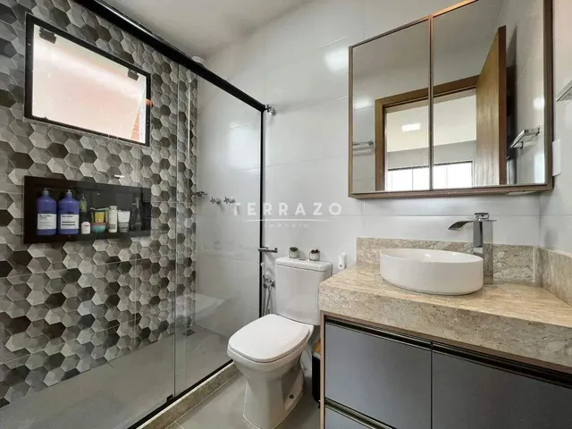 Imagem 10: Casa em Condomínio À Venda, 4 Quartos, 3 Suítes, 2 Vagas, Albuquerque - Teresópolis/Rj