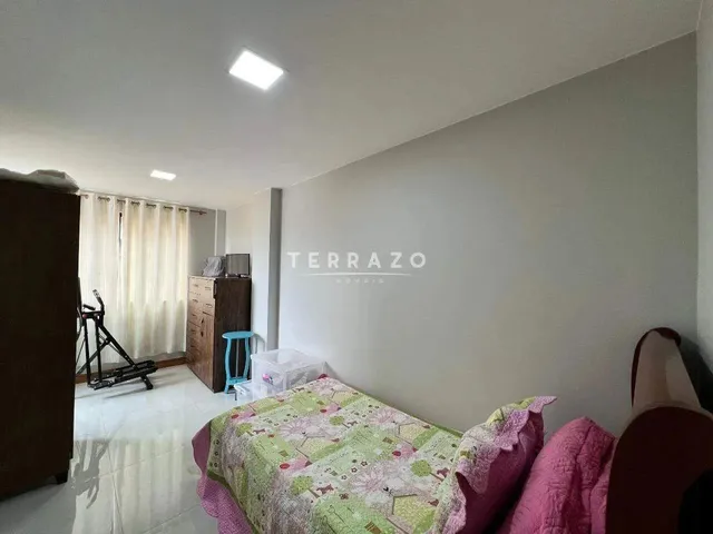 Imagem 3: Casa em Condomínio À Venda, 4 Quartos, 3 Suítes, 2 Vagas, Albuquerque - Teresópolis/Rj