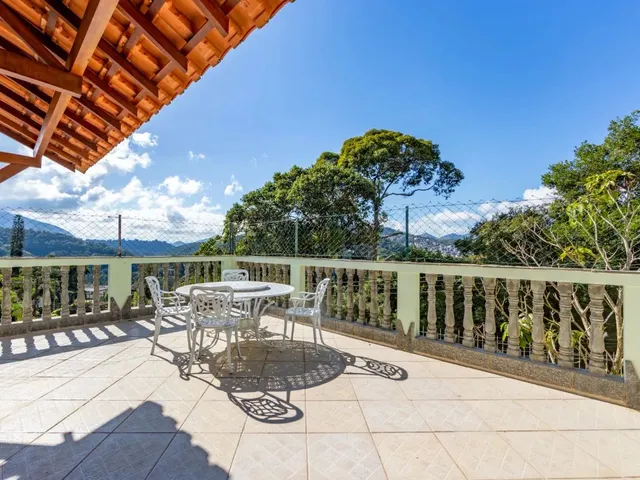 Imagem 4: Casa com 3 Quartos em Condomínio no Golfe, Teresópolis