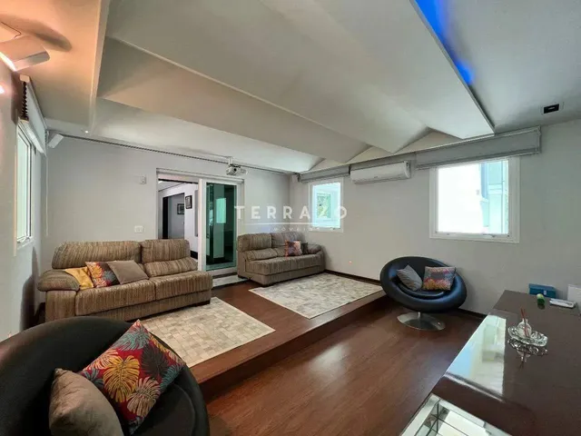 Imagem 12: Casa em Condomínio À Venda, 5 Quartos, 4 Suítes, 4 Vagas, Comary - Teresópolis/Rj