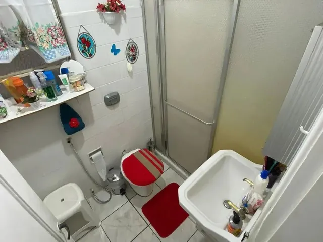 Imagem 9: Imóvel para Venda com 100 Metros Quadrados com 4 Quartos em Várzea - Teresópolis - Rj
