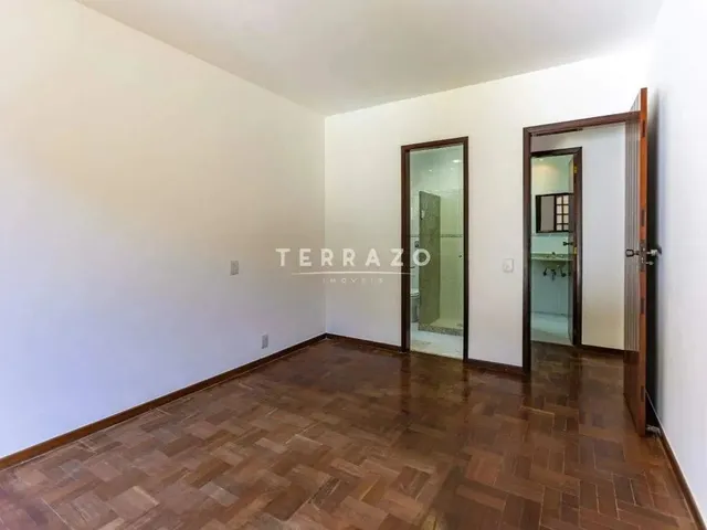 Imagem 3: Casa em Condomínio À Venda, 5 Quartos, 1 Suíte, 10 Vagas, Comary - Teresópolis/Rj