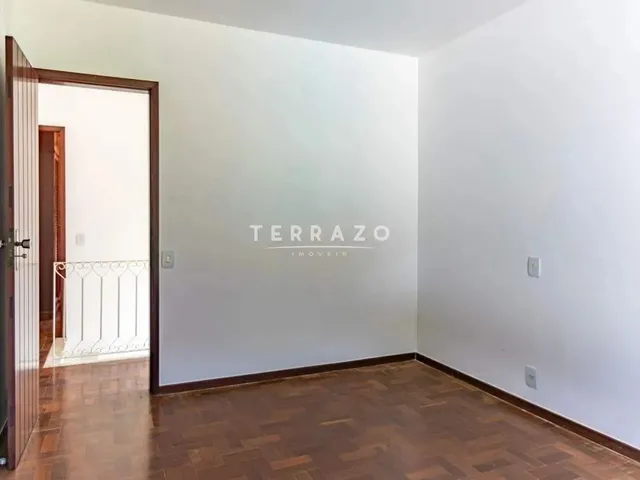 Imagem 2: Casa em Condomínio À Venda, 5 Quartos, 1 Suíte, 10 Vagas, Comary - Teresópolis/Rj