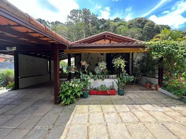 Imagem 10: Casa com 4 Dormitórios À Venda, 211 M² por R$ 910.000,00 - Albuquerque