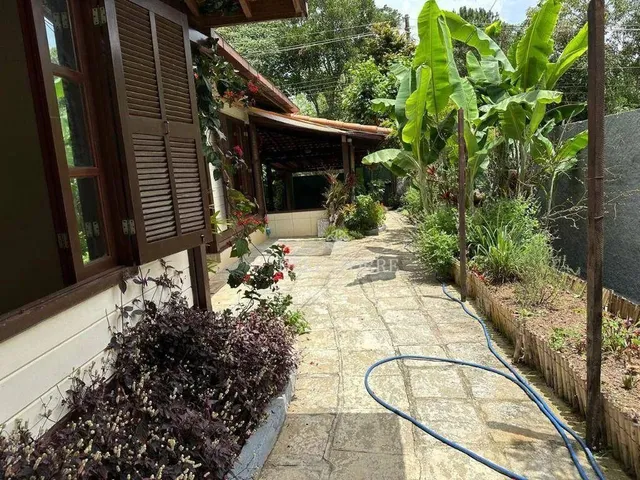 Imagem 3: Casa com 4 Dormitórios À Venda, 211 M² por R$ 910.000,00 - Albuquerque