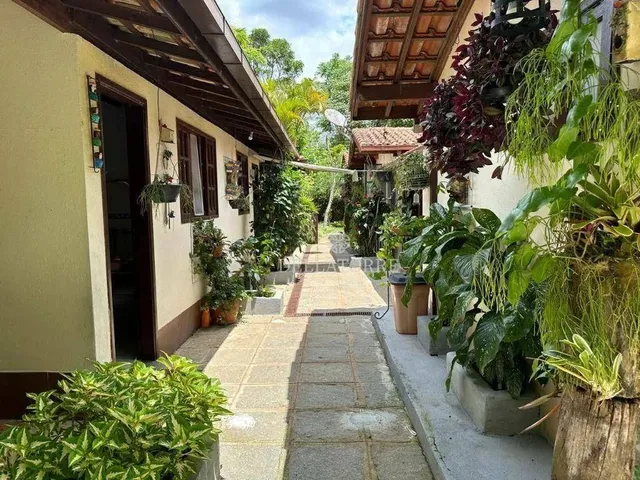 Imagem 14: Casa com 4 Dormitórios À Venda, 211 M² por R$ 910.000,00 - Albuquerque