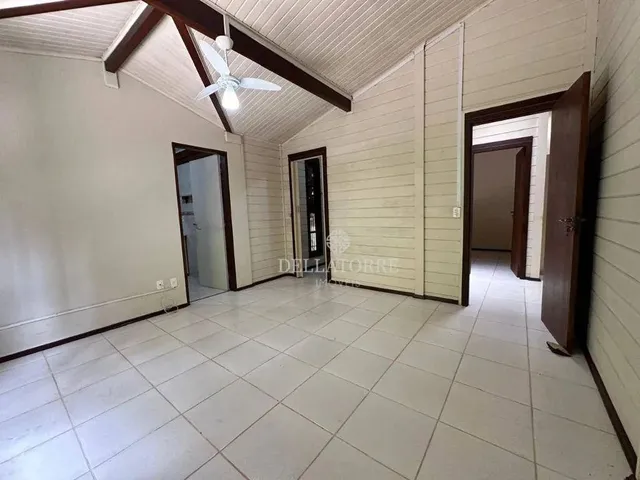 Imagem 4: Casa com 4 Dormitórios À Venda, 211 M² por R$ 910.000,00 - Albuquerque