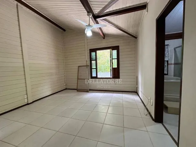 Imagem 9: Casa com 4 Dormitórios À Venda, 211 M² por R$ 910.000,00 - Albuquerque