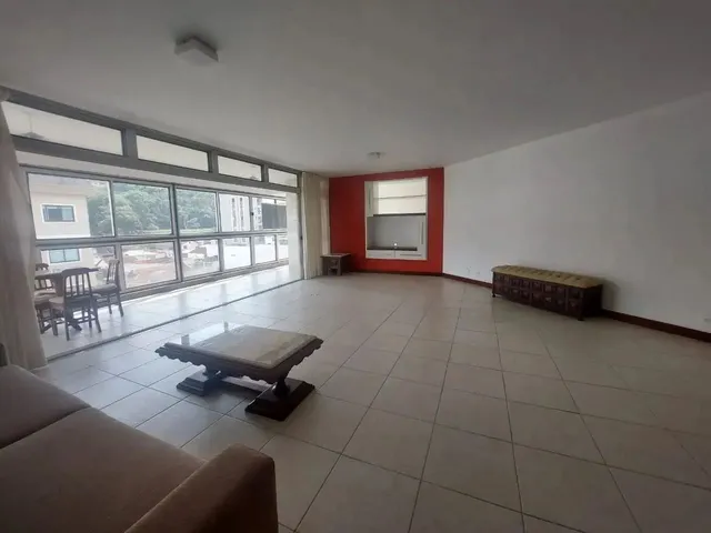 Imagem 14: Imóvel para Venda com 176 Metros Quadrados com 3 Quartos em Várzea - Teresópolis - Rj