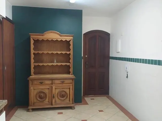 Imagem 2: Imóvel para Venda com 176 Metros Quadrados com 3 Quartos em Várzea - Teresópolis - Rj