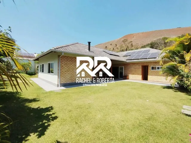 Imagem: Casa Linear em Condomínio com 4 Quartos