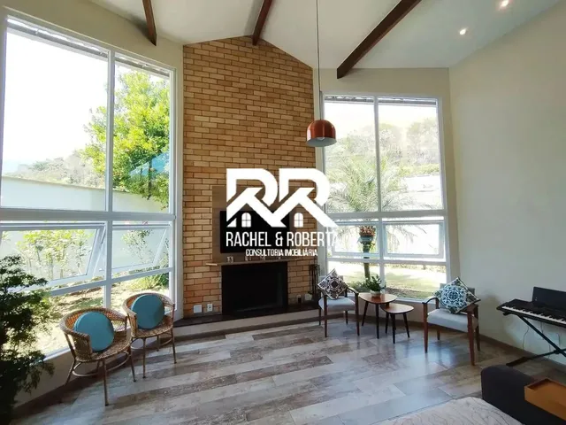 Imagem 2: Casa Linear em Condomínio com 4 Quartos