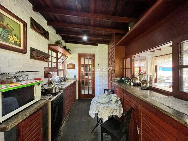 Imagem 9: Casa À Venda, 3 Quartos, 1 Suíte, 8 Vagas, Parque do Ingá - Teresópolis/Rj