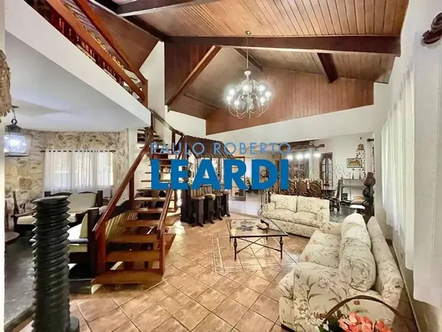 Imagem: Casa em Condomínio - Jardim Colonial