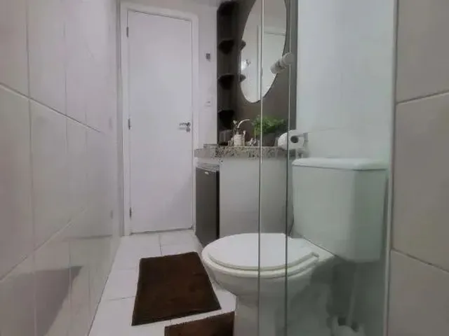 Imagem 9: Vendo Apartamento com 80M2 Reformado e Mobiliado, Varanda Vista Mar, 3/4, 2 Suítes, 2