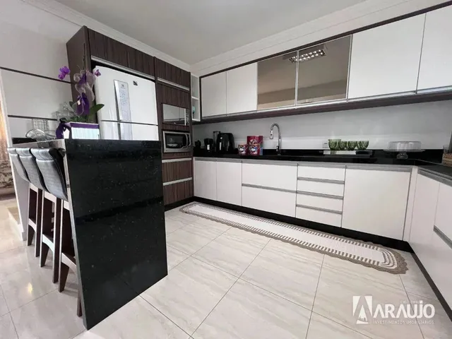 Imagem 9: Sobrado com 1 Suíte + 2 Dormitórios À Venda no Bairro São Judas em Itajaí