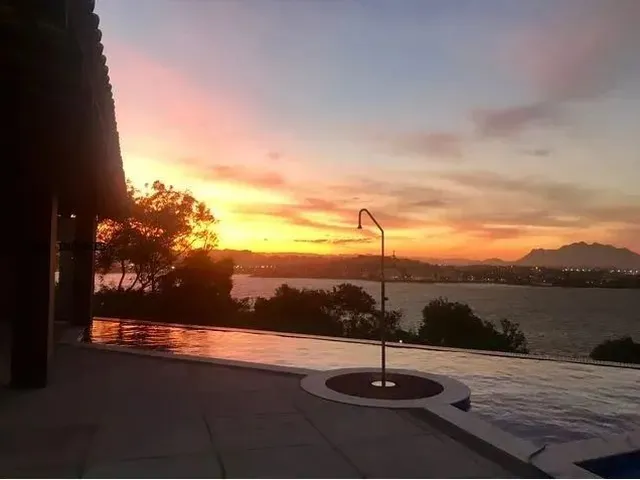 Imagem: Casa Duplex para Venda em Vila Velha, Praia