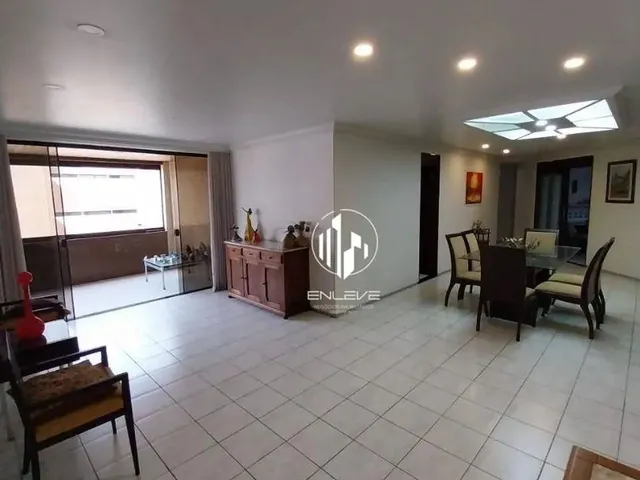 Imagem: Amplo Apartamento com 04 Quartos Dce em