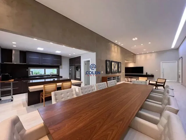 Imagem 8: Casa Linear com 4 Suítes e Lazer em Alphaville