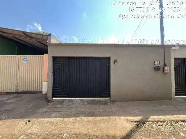 Imagem: A casa possui 3 Dormitórios, 1 Banheiro, 1 Vaga na