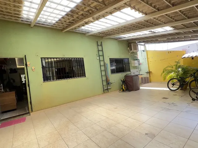 Imagem 4: Casa com 3 Quartos com Piscina À Venda no Setor Triunfo Próximo Ao Barão