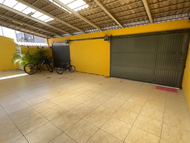 Imagem 16: Casa com 3 Quartos com Piscina À Venda no Setor Triunfo Próximo Ao Barão