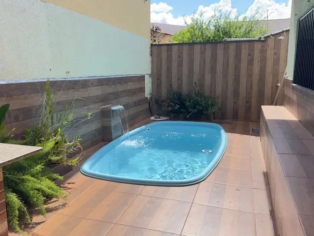Imagem 6: Casa com 3 Quartos com Piscina À Venda no Setor Triunfo Próximo Ao Barão
