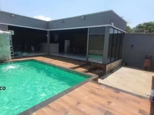 Imagem: Casa 3 Quartos, 1 Suíte, 280M², Piscina