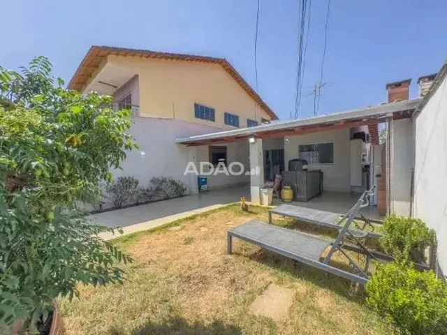 Imagem 14: Casa Grande com Varanda de 3 Quartos