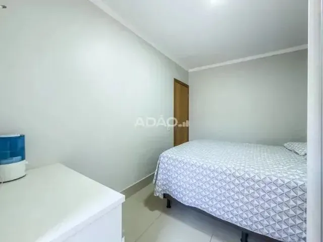 Imagem 11: Casa Grande com Varanda de 3 Quartos
