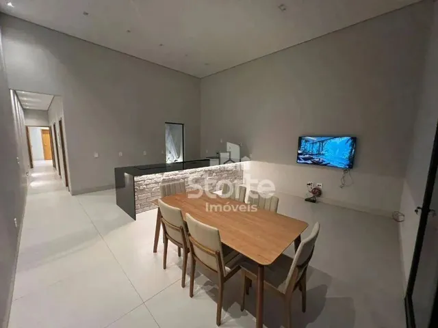 Imagem: Casa com 3 Dormitórios À Venda, 105 M²