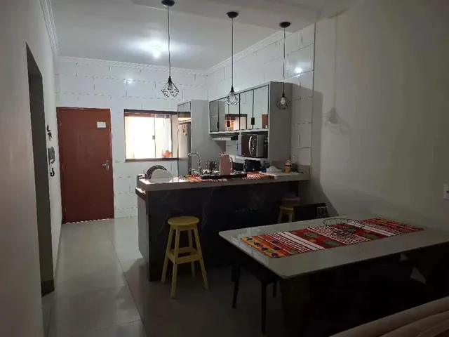 Imagem 2: Vende-Se Casa 3 Quartos, com Garagem Coberta e Móveis Planejados