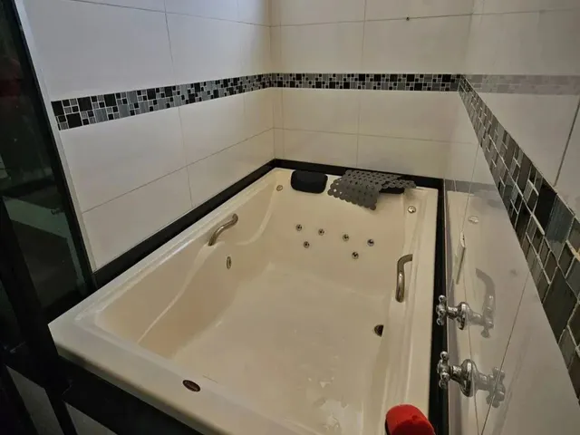 Imagem 3: Excelente Sobrado Espaçoso com Localização Privilegiada - Planejado com Area de Lazer
