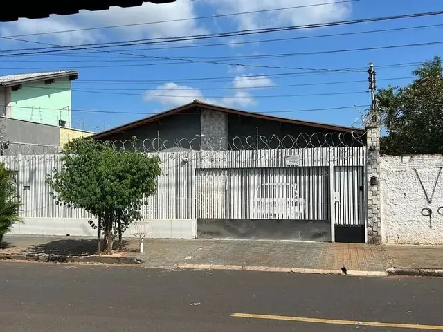 Imagem: Casa para Venda com 220 Metros Quadrados