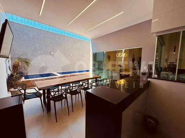 Imagem 8: Casa À Venda, 3 Quartos, 1 Suíte, 4 Vagas, Bosque dos Buritis - Uberlandia/Mg