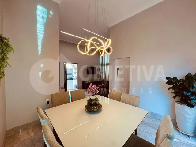 Imagem 13: Casa À Venda, 3 Quartos, 1 Suíte, 4 Vagas, Bosque dos Buritis - Uberlandia/Mg