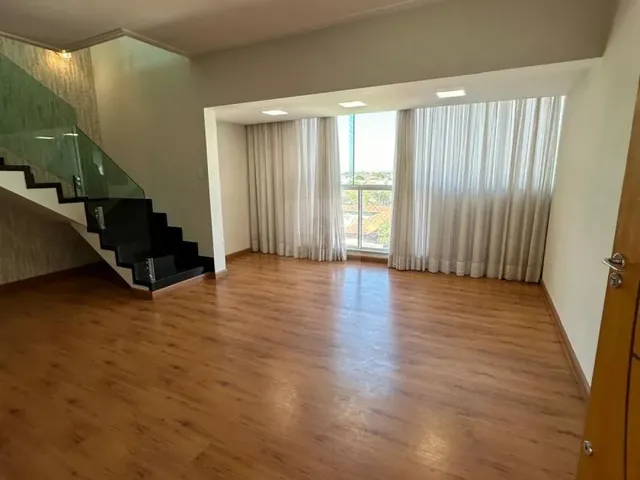 Imagem: Linda Cobertura Disponível para Locação