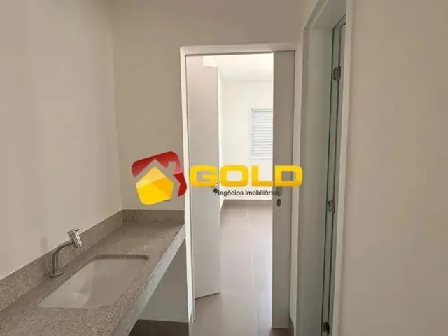 Imagem 8: Apartamento para Venda em Uberlândia, Saraiva, 3 Dormitórios, 1 Suíte, 2 Banheiros, 2