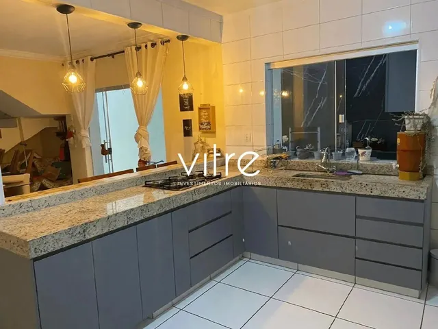Imagem: Casa À Venda no Bairro Jardim Holanda em