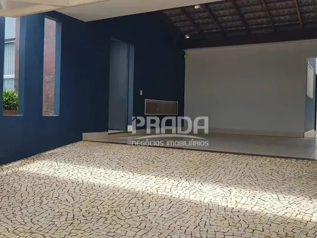 Imagem 1: Casa com 4 Quartos Sendo 1 Suíte À Venda, 200 M² - Alto Umuarama - Uberlândia/Mg