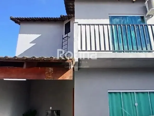 Imagem 14: Casa Sobrado com 3 Quartos Sendo 2 Suítes e 1 Banheiro Social À Venda, 190,71M² por R
