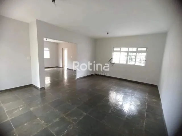Imagem: Casa À Venda, 3 Quartos, Morada da Colina